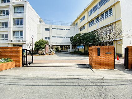 川崎市立向丘中学校 1000m