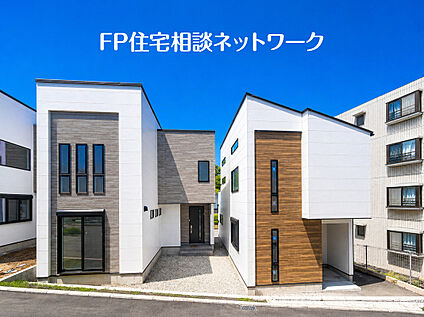 キュービックでスタイリッシュな外観