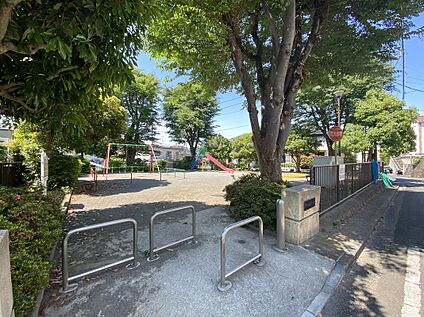 菅田西長谷公園 300m