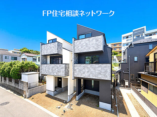 【 みなとみらいを日常に感じる暮らし】桜木町駅が徒歩圏内にあり、みなとみらいエリアへも気軽にアクセスできるロケーション。ショッピングやグルメ、散策など多彩な楽しみが身近に揃い、日常に華やぎを添える住環境です。