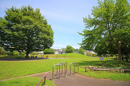 椚台公園 800ｍ