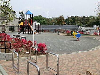 菅田廻三戸公園 600ｍ