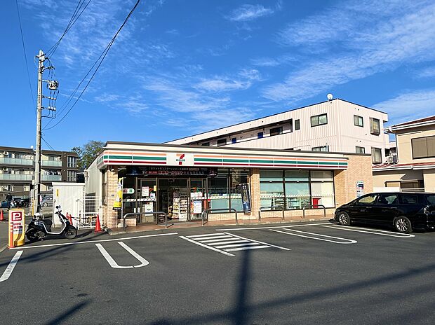 セブンイレブン横浜神大寺4丁目店(約100m)