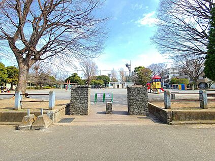 潮田公園 700ｍ