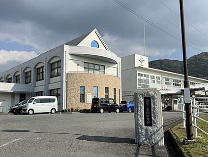 大内中学校 約1.7km(徒歩約24分)