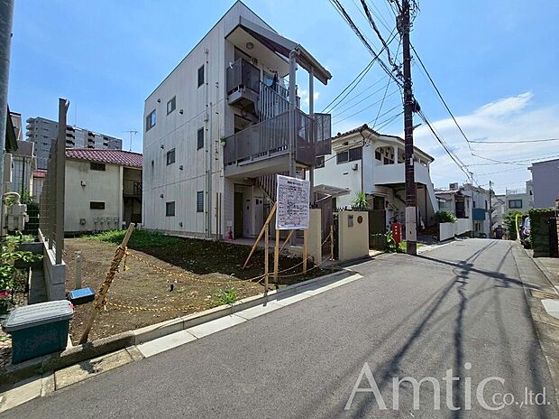 【現地写真】モデルハウスのご案内や建物プレゼンテーションも承りますので、お気軽にお申し付けください。