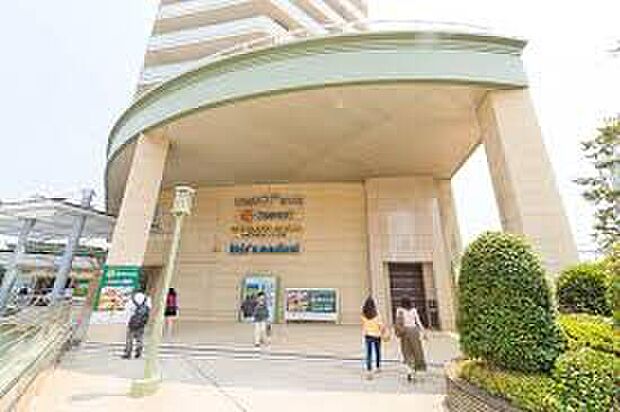 ユニゾンモール（約876m）