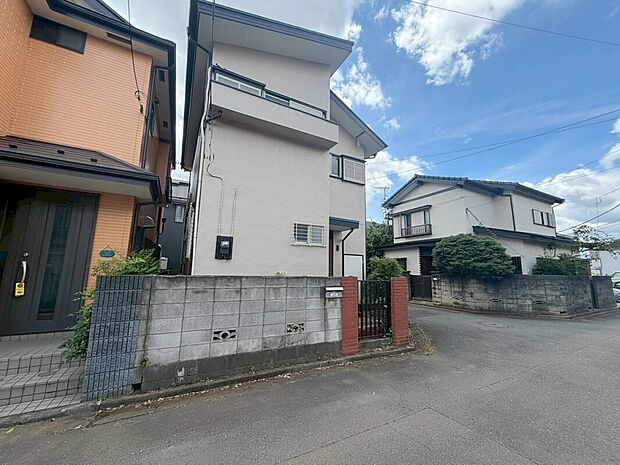 【外観】写真は解体前です♪解体後、更地にてお引渡し予定です