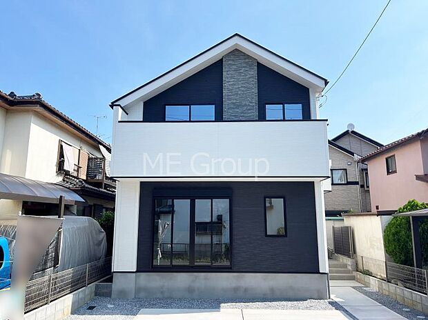 たっぷりの陽光と心地よい風が舞い込む住まい  