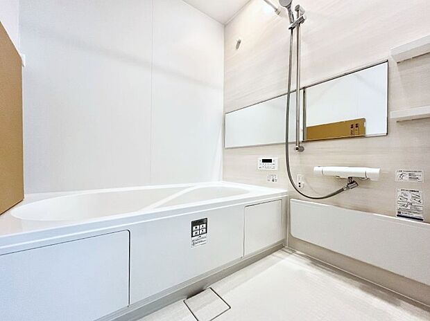 一日の疲れを癒やす大切なバスタイム。ゆっくりとお風呂を楽しんで疲れをとりたいですね！  