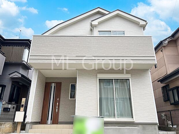 たっぷりの陽光と心地よい風が舞い込む住まい