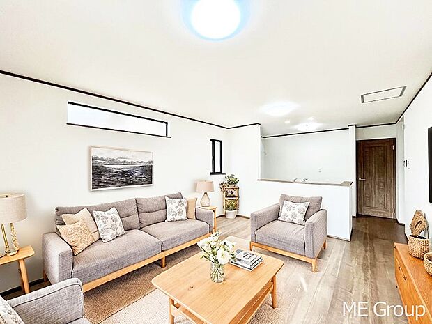 落ち着いた雰囲気のＬＤＫは家族みんなの快適空間※家具はCGです