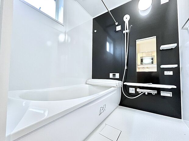 一日の疲れを癒やす大切なバスタイム。ゆっくりとお風呂を楽しんで疲れをとりたいですね！  