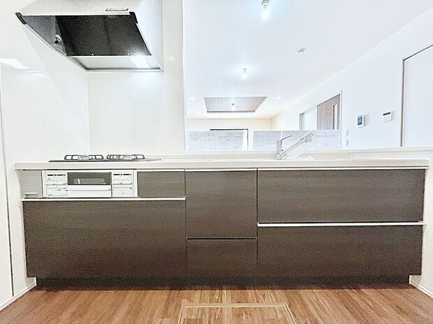 毎日使うキッチンだから、使いやすさ&お手入れのしやすさにこだわりました。