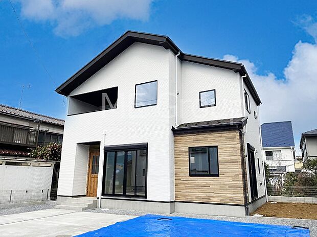 暮らしやすさと居心地の良さにこだわったシンプルで飽きのこないデザイン !