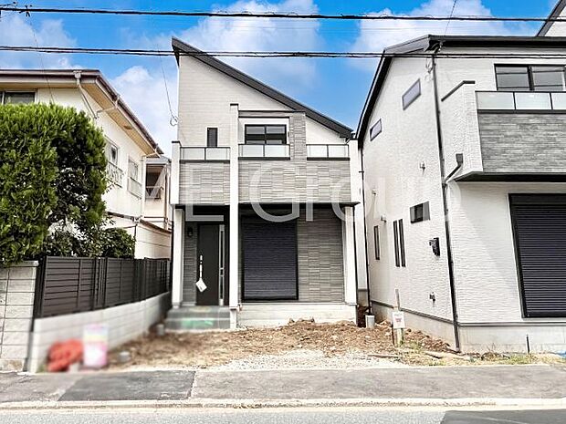 たっぷりの陽光と心地よい風が舞い込む住まい