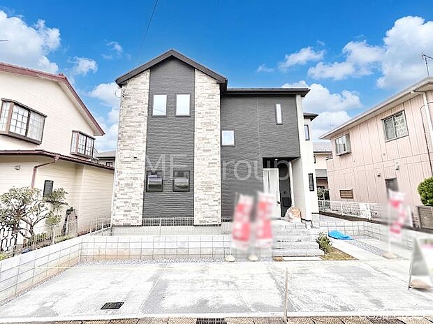 たっぷりの陽光と心地よい風が舞い込む住まい