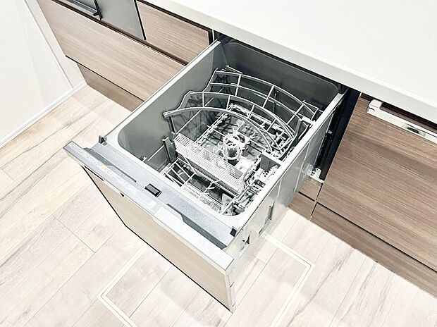 【食洗機】面倒なお片づけは食洗機にお任せ!家事の負担が減って、時間にも気持ちにもゆとりができます。