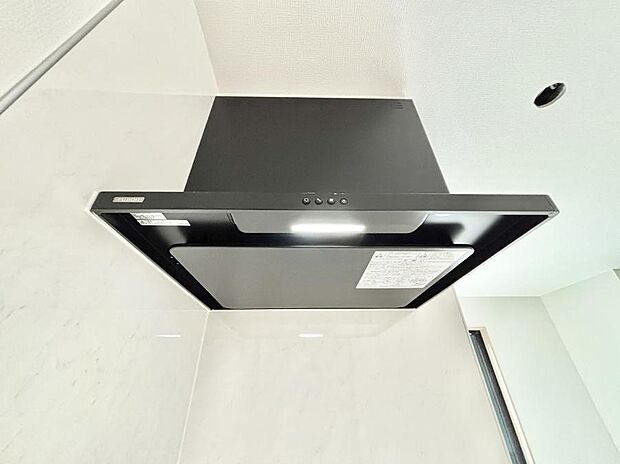 【レンジフード】基本的なお手入れはフィルターのみ!お手入れのしやすさも魅力です。