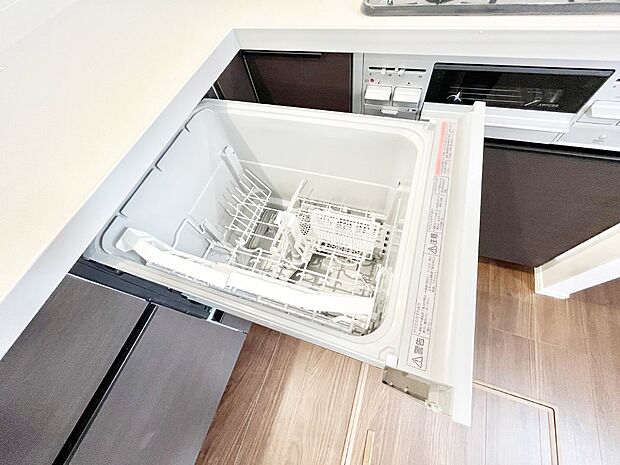 【食洗機】面倒なお片づけは食洗機にお任せ!家事の負担が減って、時間にも気持ちにもゆとりができます。