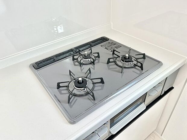 【ガスコンロ】三口ガスコンロでお料理が一気にはかどりそう