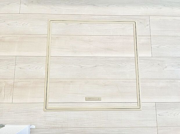 【床下収納】床下収納付き!日用品・非常用品の収納にも大活躍。