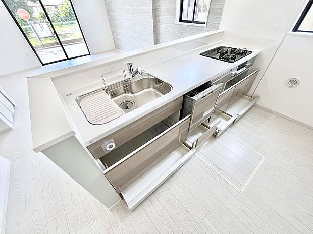 【スライド収納】使いやすさを優先したスライド式収納タイプ！