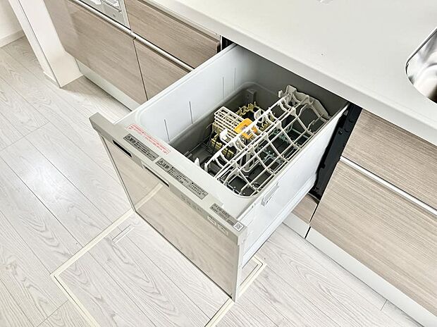 【食洗機】面倒なお片づけは食洗機にお任せ!家事の負担が減って、時間にも気持ちにもゆとりができます。