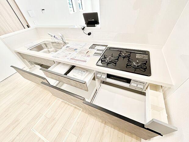 【スライド収納】使いやすさを優先したスライド式収納タイプ！