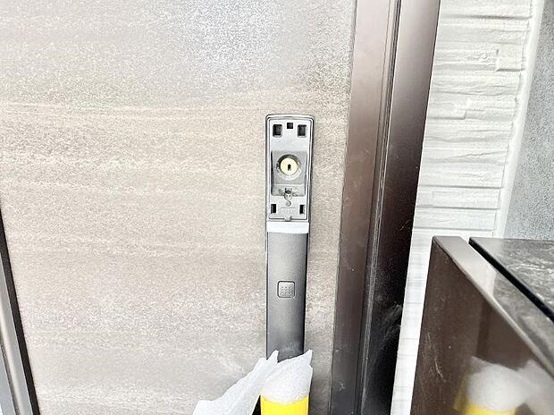 【玄関】ラクラク開錠!スマートコントロールキー。