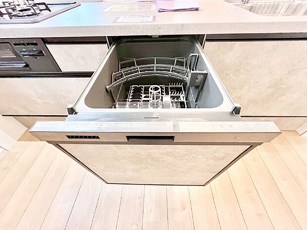 【食洗機】面倒なお片づけは食洗機にお任せ!家事の負担が減って、時間にも気持ちにもゆとりができます。