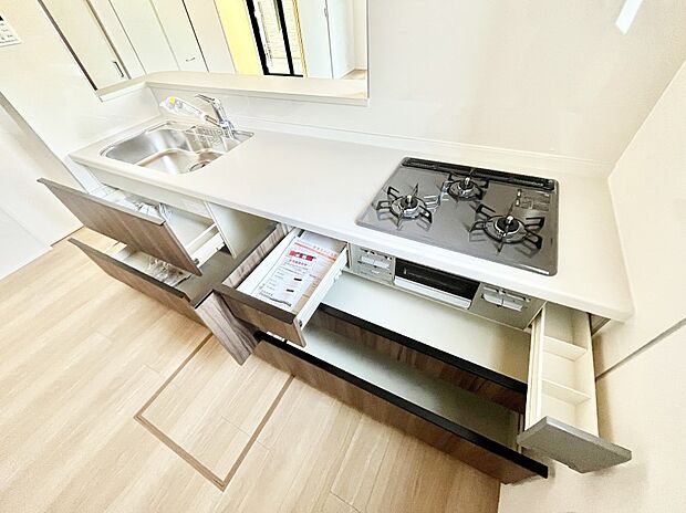 【スライド収納】使いやすさを優先したスライド式収納タイプ!