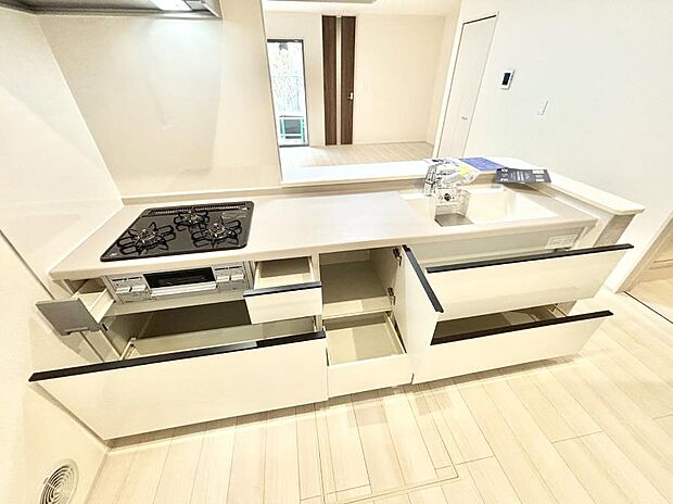 【スライド収納】使いやすさを優先したスライド式収納タイプ!