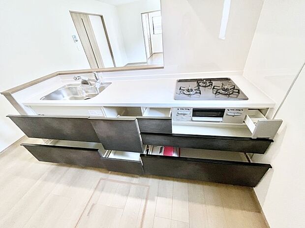 【スライド収納】使いやすさを優先したスライド式収納タイプ!