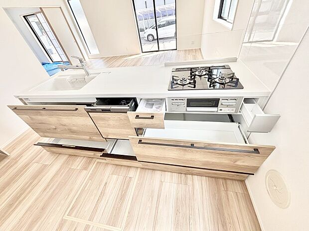 【スライド収納】使いやすさを優先したスライド式収納タイプ!