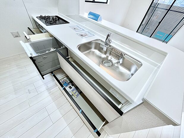 【スライド収納】使いやすさを優先したスライド式収納タイプ!