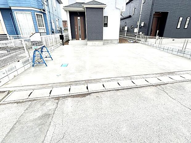 【駐車場】生活に欠かせない駐車スペース。