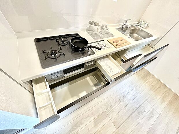 【スライド収納】使いやすさを優先したスライド式収納タイプ！