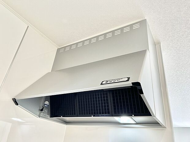 【レンジフード】基本的なお手入れはフィルターのみ！お手入れのしやすさも魅力です。