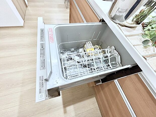 【食洗機】面倒なお片づけは食洗機にお任せ!家事の負担が減って、時間にも気持ちにもゆとりができます。