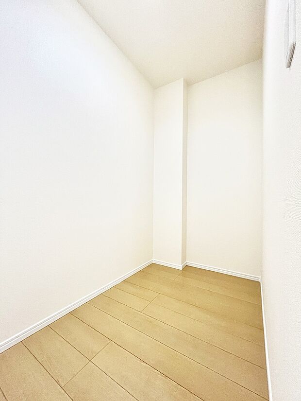 【パントリー】キッチンにはパントリー！食材のストックはもちろん、日用品の収納など使い方はいろいろ！