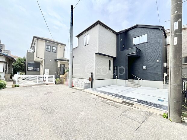 【前面道路含む現地写真】堂々完成！！ ここから始まる新生活を応援いたします！ 