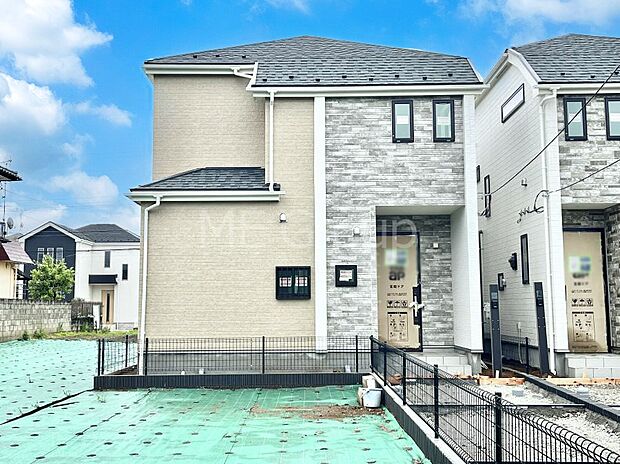 【現地外観写真】たっぷりの陽光と心地よい風が舞い込む住まい
