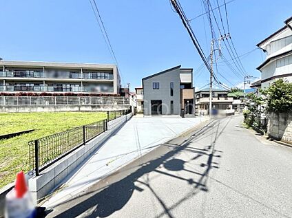 前面道路含む現地写真