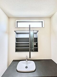 鏡裏収納