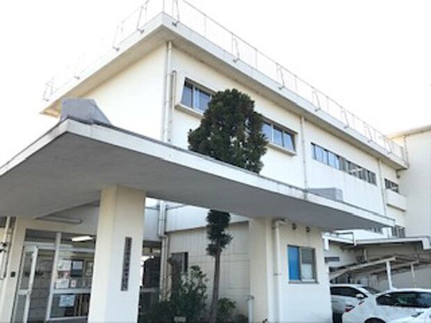 金田中学校（約2,600m・徒歩33分）
