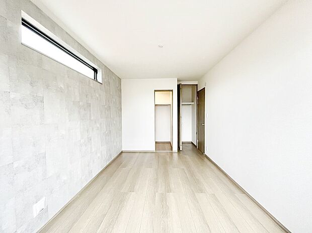 【寝室】収納が充実しているので居住スペースを広々使えます