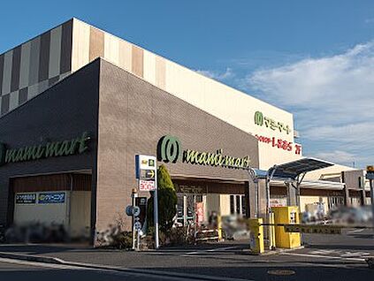 生鮮市場TOP 船橋日大前店 700m