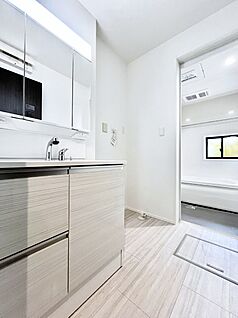 脱衣場