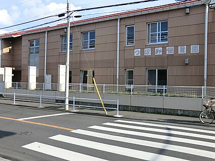 つぼみ保育園 439m(6分)